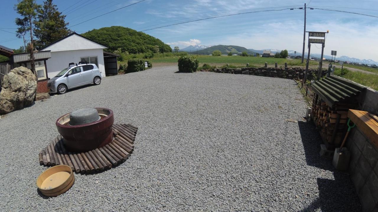 P-Dash Garden Backpackers Higashikawa Εξωτερικό φωτογραφία