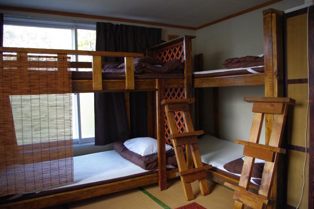 P-Dash Garden Backpackers Higashikawa Δωμάτιο φωτογραφία